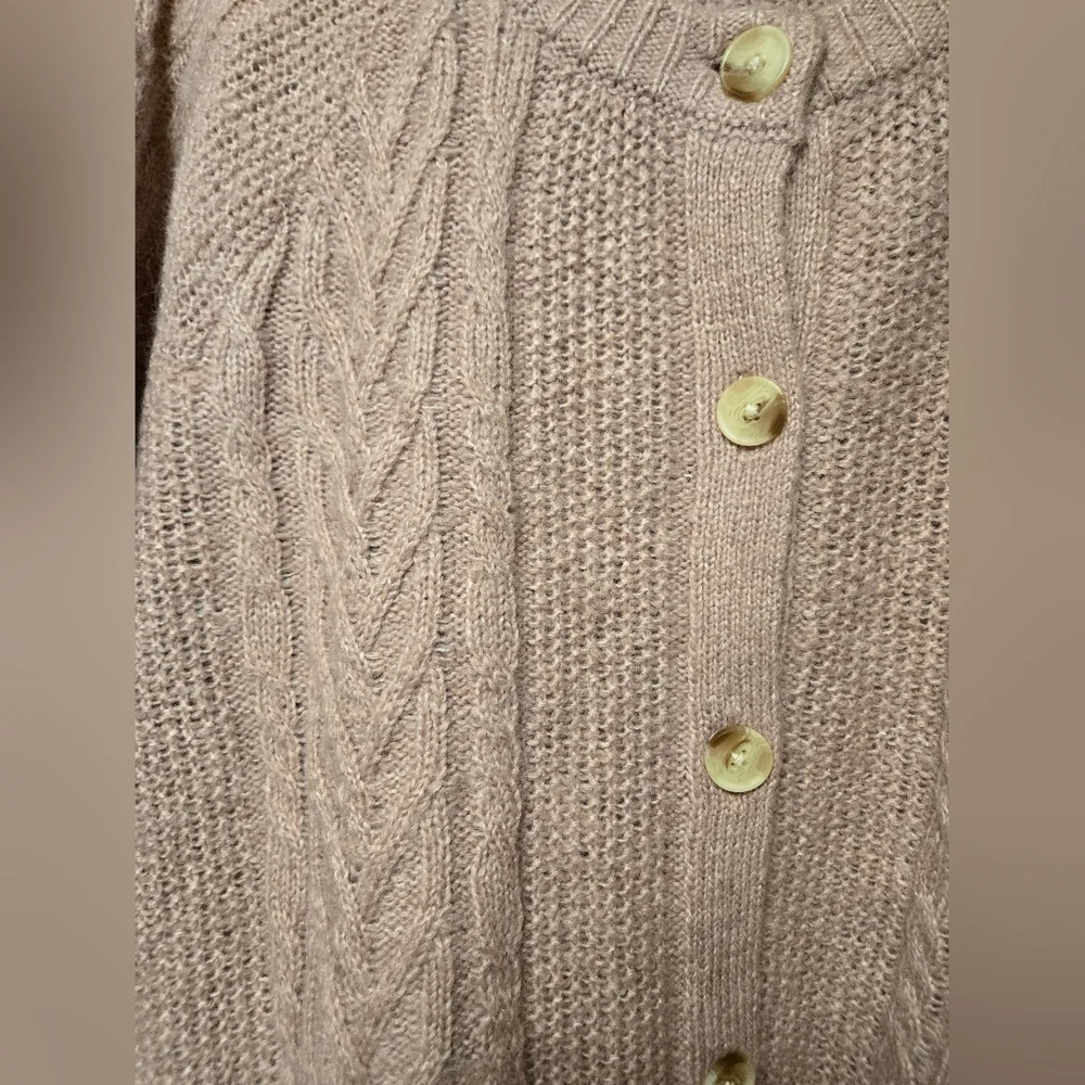 Old Navy 3x Cozy Cable-Knit Cardigan
